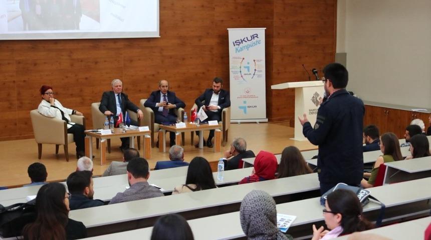 HK&Uuml;&rsquo;de İŞKUR kamp&uuml;ste kariyer g&uuml;nleri etkinliği