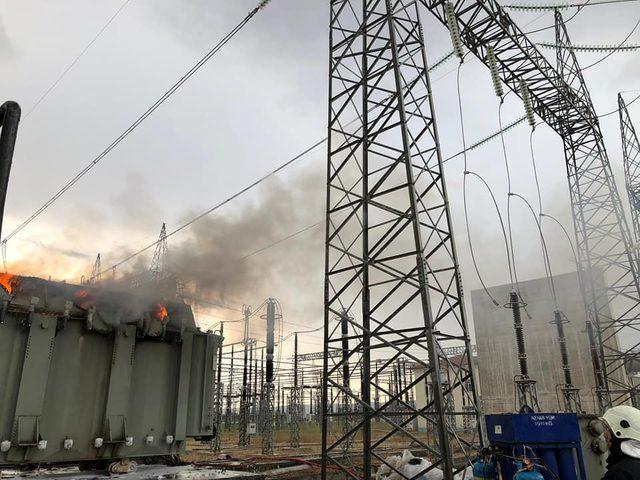 Şanlıurfa'da trafo yangını