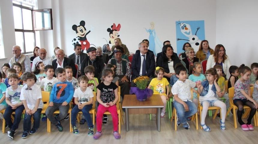 Edirne Sultan 1. Murat Devlet Hastanesinde kuşakların buluşması etkinliği