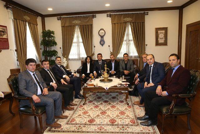 Tokatlı Küçük Osman Gazi, Başkan Eroğlu’nu Ziyaret etti
