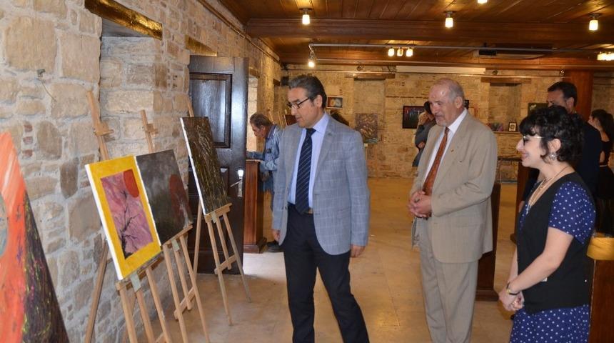 Kuşadası&rsquo;nda resim sergisi a&ccedil;ıldı