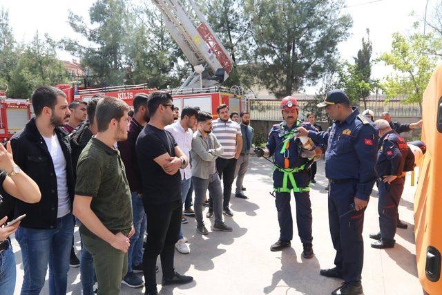 Kilis’te üniversite öğrencilerine yangın eğitimi