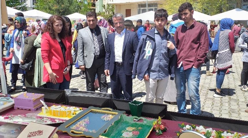 Kozluk&rsquo;ta HEM sergisine yoğun ilgi