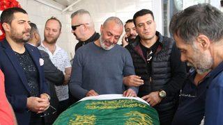 Ünlü sanatçı Dilber Ay son yolculuğuna uğurlandı