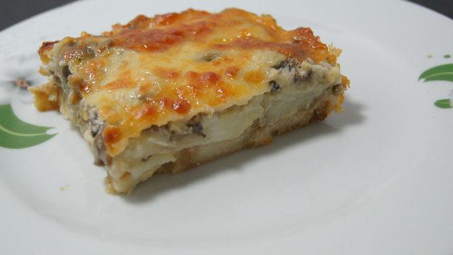 Beşamel Soslu Pırasalı Tavuk