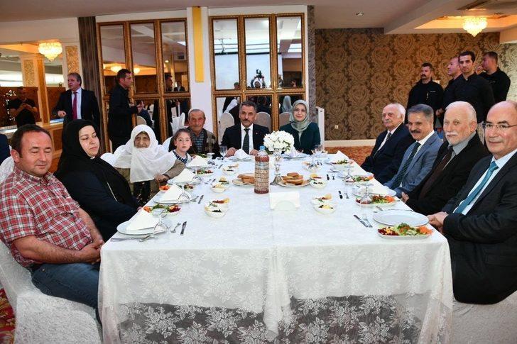 100 yıla tanıklık edenler bir araya geldi G5