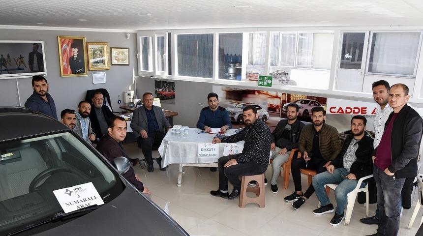 Oto galericiler mesleki yeterlilik ve belgelendirme sınavına girdi