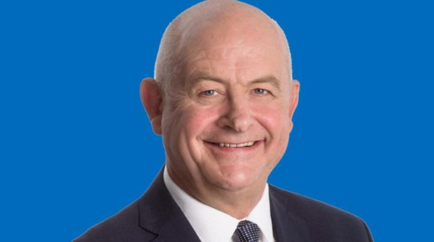 İslam karşıtı milletvekili adayı partisinden atıldı!