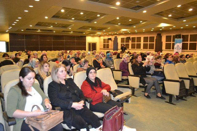 Erzurum’da ‘Finansal Okur Yazarlık’ semineri