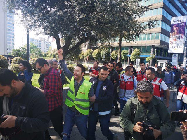 Mecidiyeköy'den Taksim'e yürümek isteyen gruba müdahale: 7 gözaltı