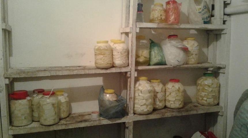 Vatandaşlar, belediyenin soğuk hava deposunu ücretsiz kullanıyor