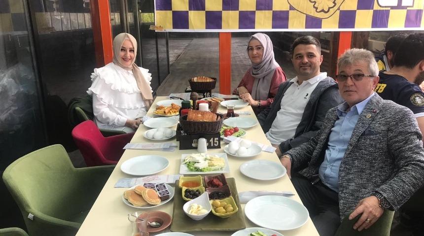 Bilecik’te Fenerbahçeliler kahvaltıda buluştu
