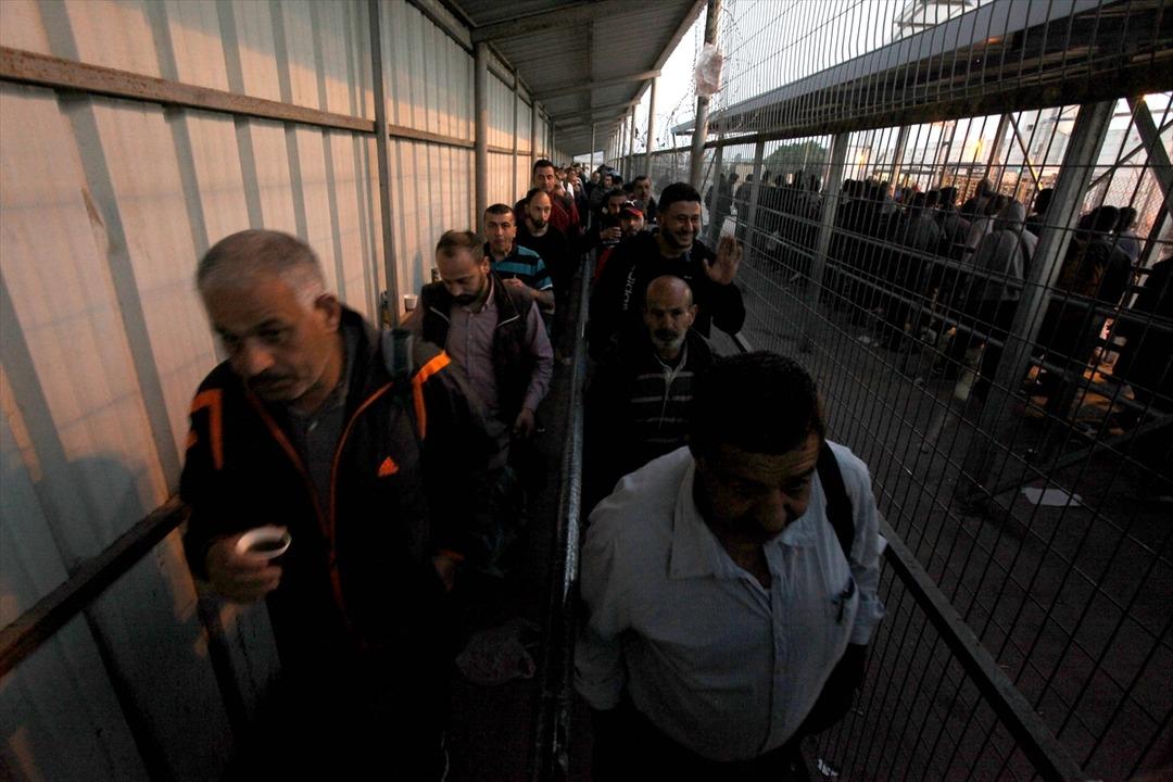 Filistinli iş&ccedil;ilerin dramı 1 Mayıs'ta da devam etti