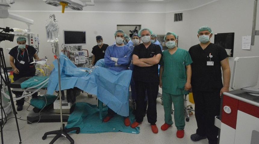 Prostat ameliyatlarında popel&uuml;r y&ouml;ntem: HOLEP