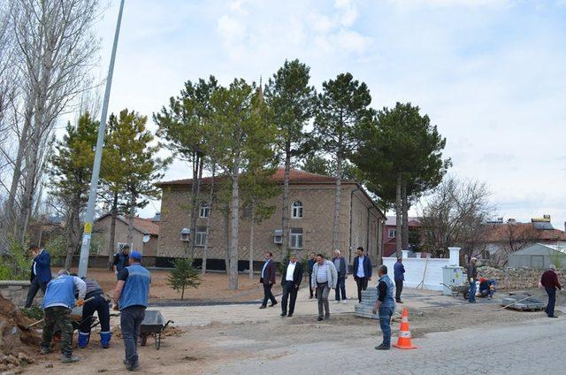 Başkan Altun, Sağlık Cami’nde yapılan çalışmaları inceledi