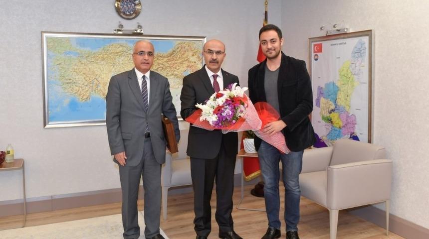 &Ouml;zdoğan: "Hedefim T&uuml;rk sinemasında ilklere imza atmak"