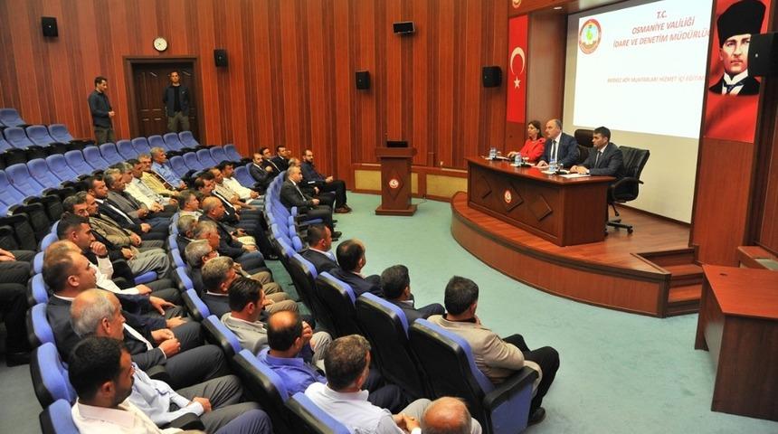 Vali Coşkun: "Hizmet &uuml;retme gayretinde olmalıyız"