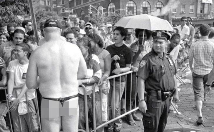 Sırf para kazabilmek için...Bir taksi şoförünün kadrajından eski sokaklar! G4