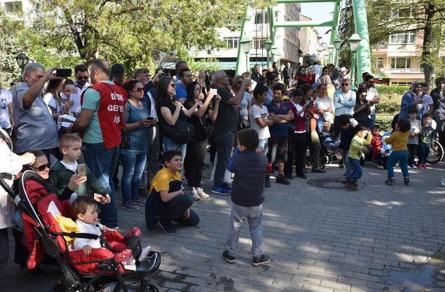 Eko Şov, 1 Mayıs etkinliğinde sahne aldı