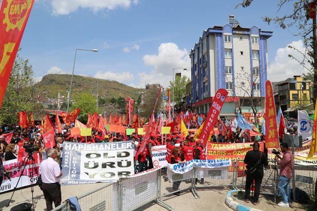 Tunceli’de 1 Mayıs kutlaması