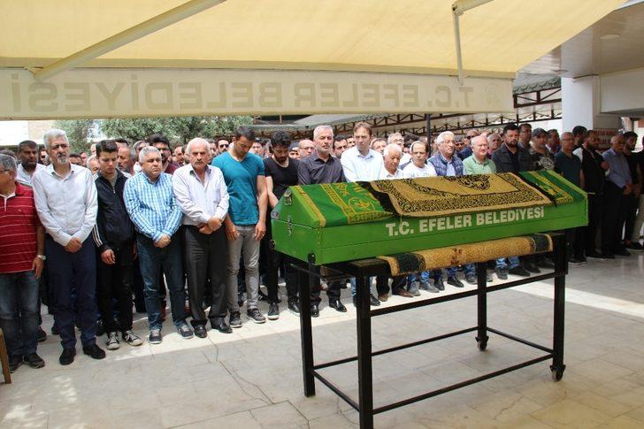 Senegal’de hayatını kaybeden genç gözyaşları arasında son yolculuğuna uğurlandı G3