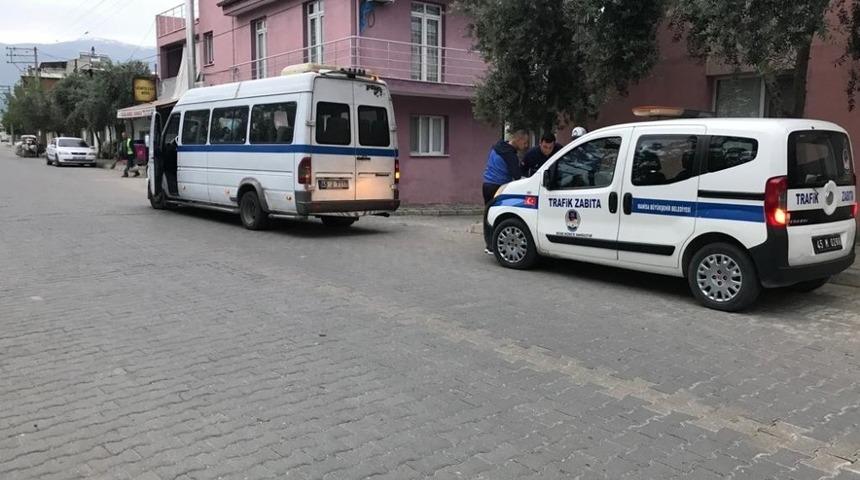 Trafik zabıtasından servis ara&ccedil;larına denetim