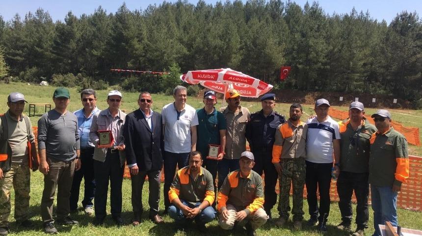 Ula&rsquo;da 6&rsquo;ncı yivsiz av t&uuml;fekleri atış yarışları yapıldı