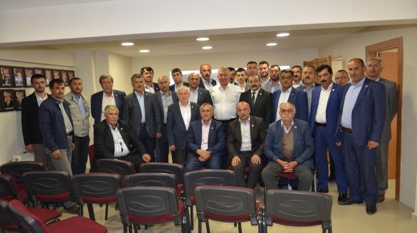 Muhtarlar, Başkan Aydın’ı ziyaret etti