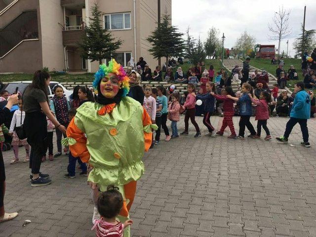 TÜGVA tarafından çocuk şenliği düzenlendi