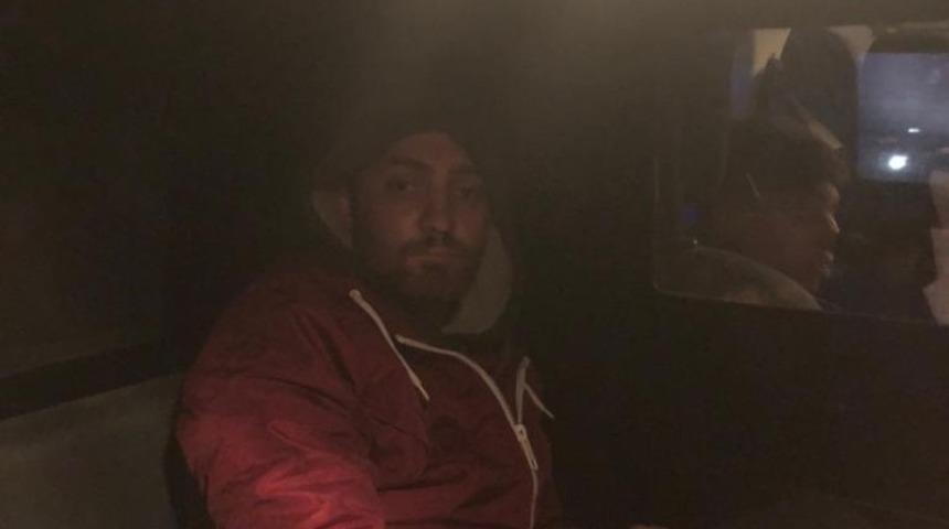 Ka&ccedil;an hırsızları mahalle sakinleri yakaladı