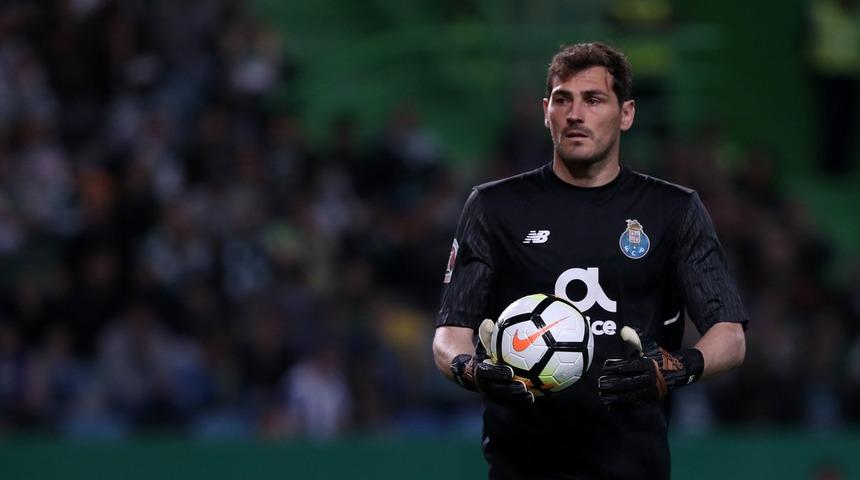 Iker Casillas kalp krizi ge&ccedil;irdi ve hastaneye kaldırıldı