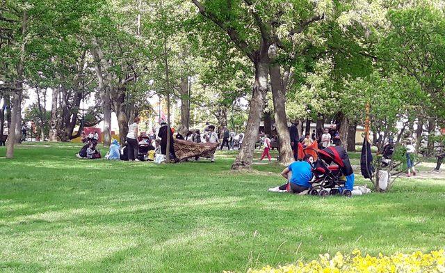 Bursa'da 1 Mayıs tatili, park ve yeşil alanları doldurdu