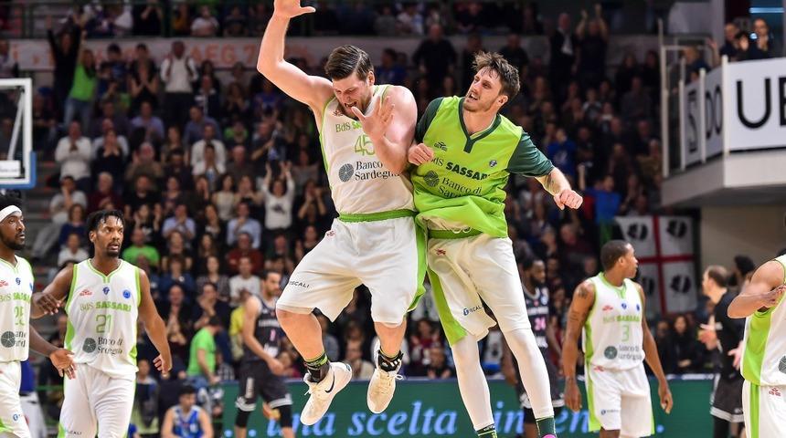 s.Oliver Würzburg 79 - 81 Dinamo Sassari
