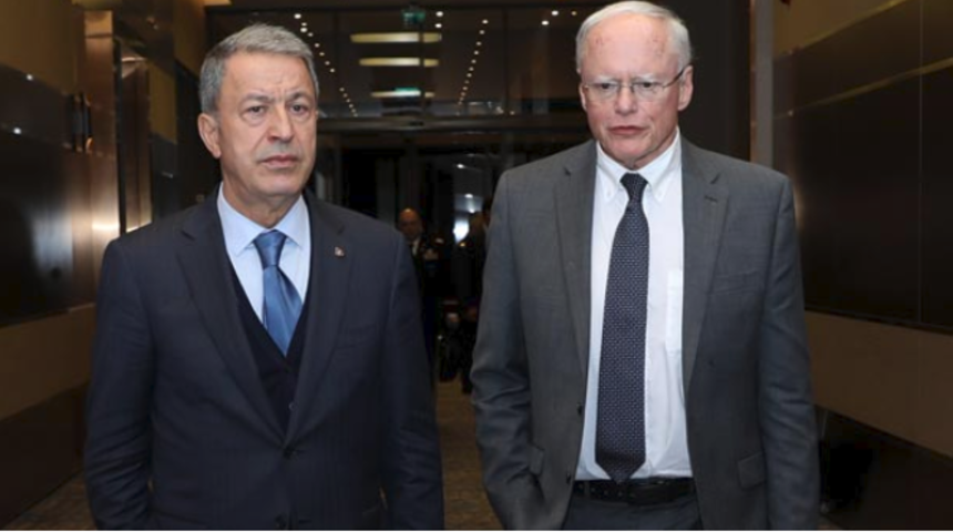 Bakan Akar ile James Jeffrey'den İstanbul'da kritik görüşme