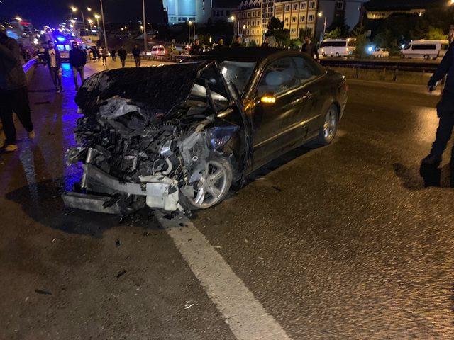 Maltepe'de 12 aracın karıştığı zincirleme kaza: 2 yaralı