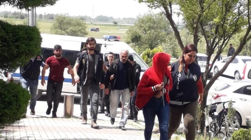 Ter&ouml;r operasyonunda g&ouml;zaltına alındı '&Ccedil;ek &ccedil;ek sosyal medyaya atarım' dedi