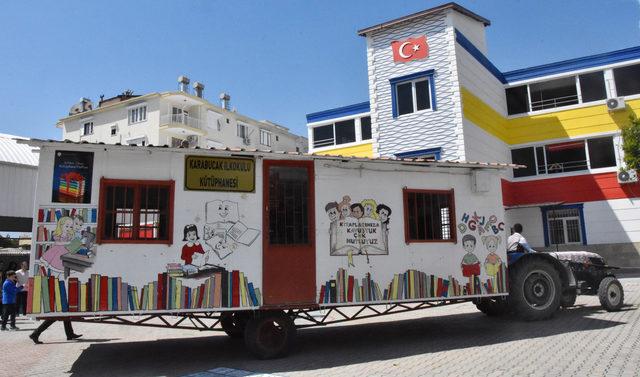 Karavan kütüphane çocuklara okumayı sevdirecek
