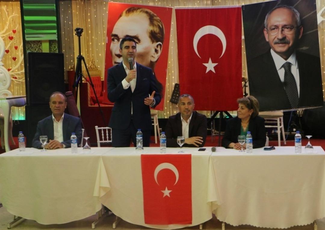 Başkan Y&uuml;ksel, Atalar ve Petrol İş Mahalle sakinleriyle buluştu