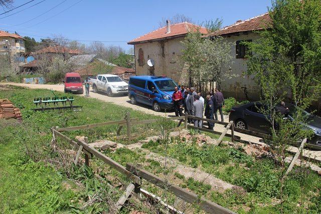 Şehitliklerde çevre düzenleme çalışmaları için İl Özel İdaresi çalışma başlattı