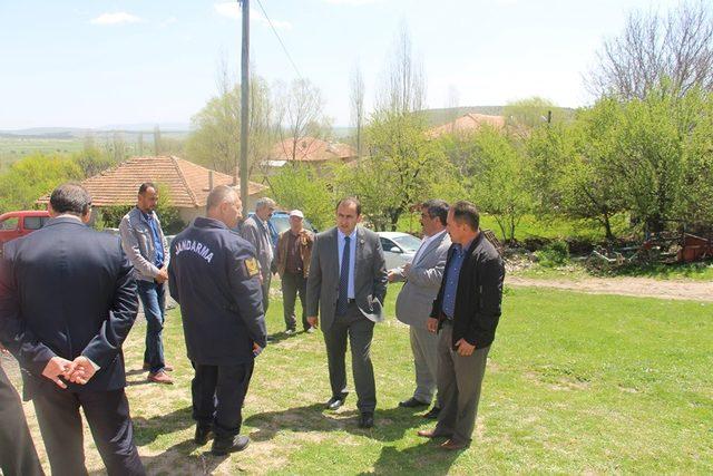 Şehitliklerde çevre düzenleme çalışmaları için İl Özel İdaresi çalışma başlattı