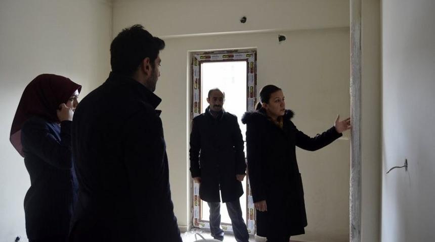 Kaymakam Özdemir, ilçede devam eden inşaatları denetledi