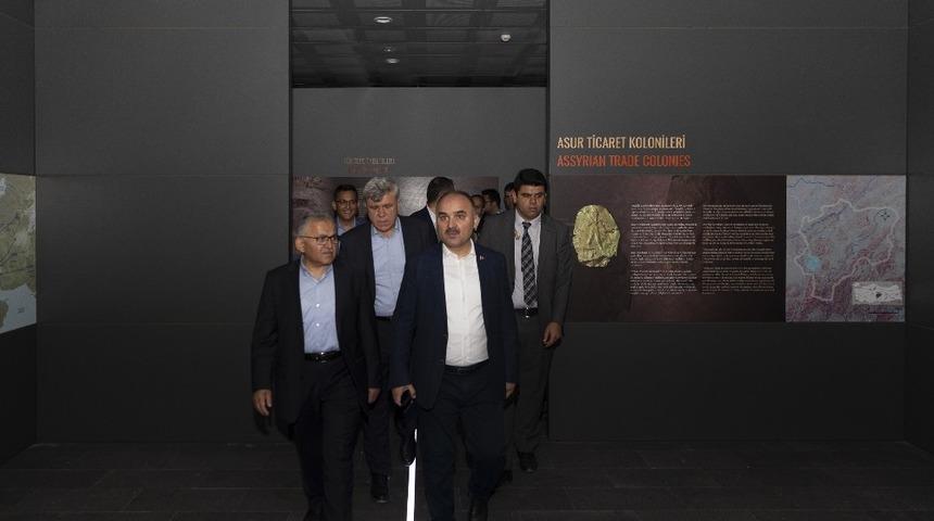 Vali G&uuml;naydın ve Başkan B&uuml;y&uuml;kkılı&ccedil;, projeleri inceledi