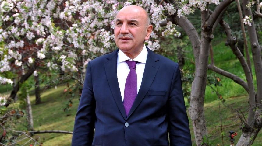 Başkan Altınok&rsquo;tan rengarenk g&ouml;ky&uuml;z&uuml; daveti