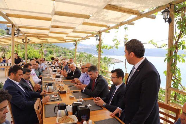 Kaş’ta esnafa ahde vefa ödülü