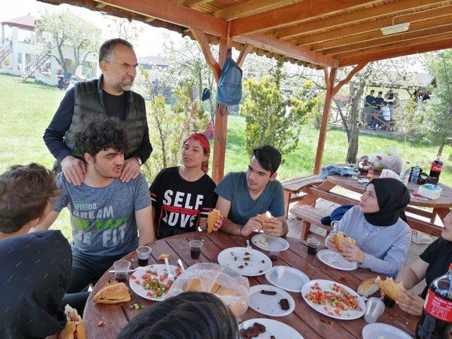 Başkan Sargın, mesire alanını ücretsiz halka açtı