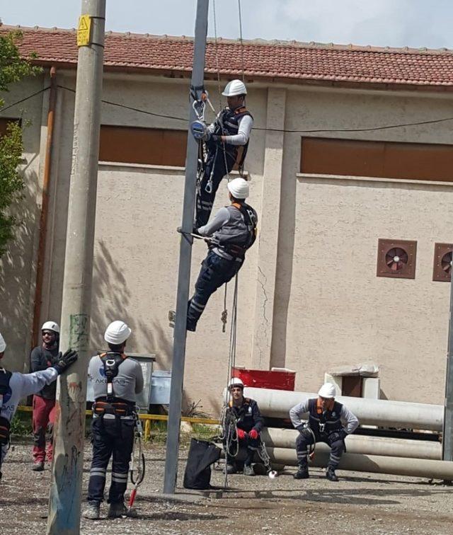 Yüksekte güvenli çalışma eğitimi