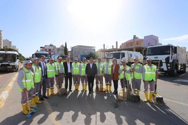 Kepez’de 68 mahalleye bahar temizliği