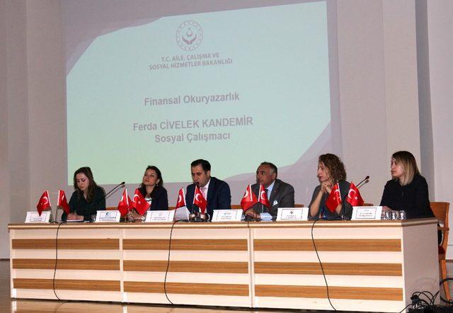 Muğla’da kadınlara yönelik ’Finansal Okuryazarlık’ semineri