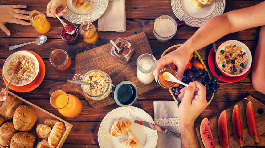 Oru&ccedil; tutmanın v&uuml;cuda ne gibi faydaları var, neler yemeli, neler yememeliyiz?