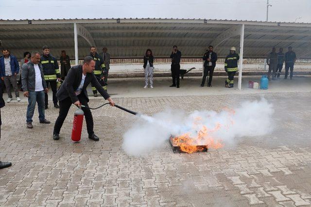 Önce eğitim verildi sonra tatbikat yapıldı